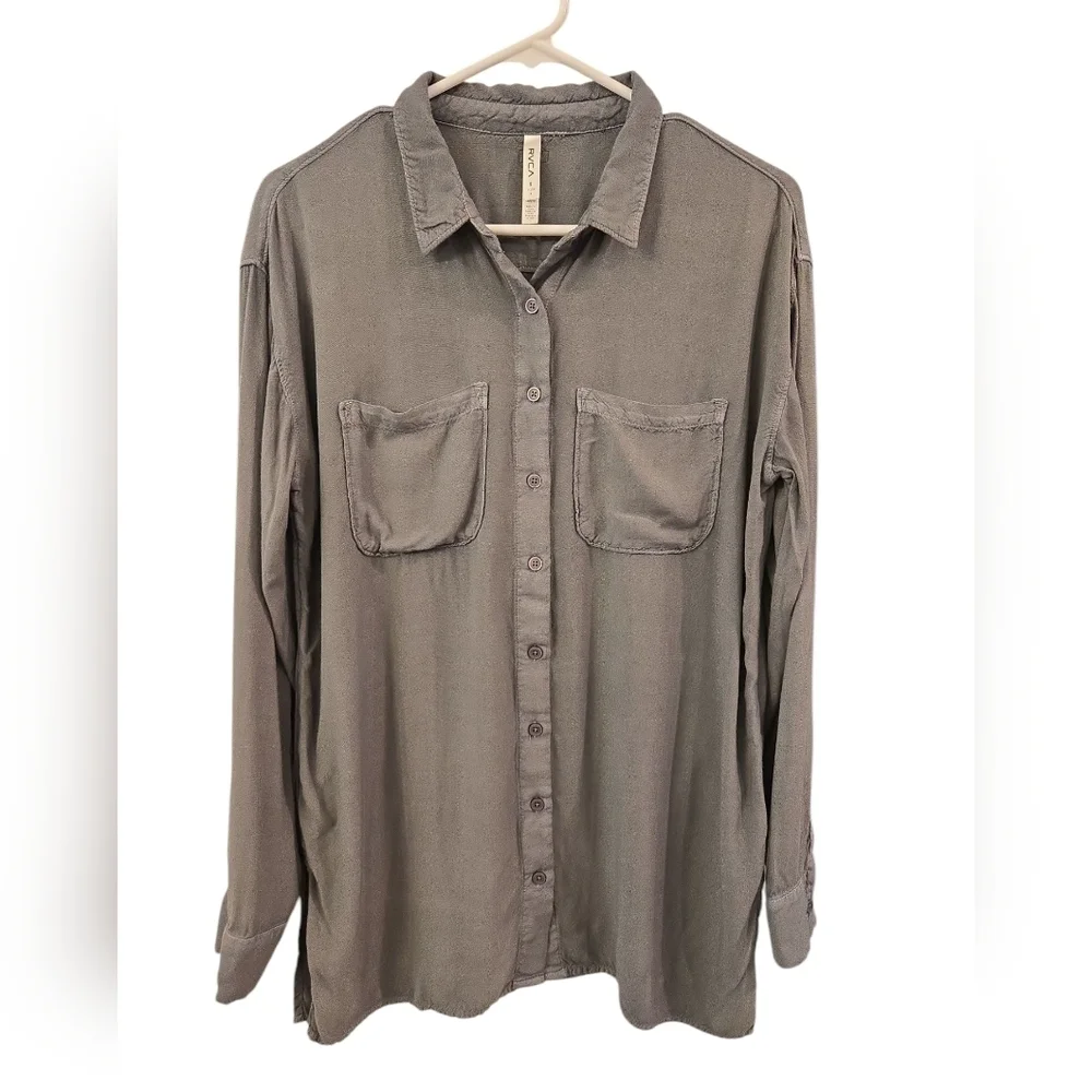 RVCA WOMEN'S SOLSTICE BUTTON - UP COVERUP. GREY. SIZE SMALL.